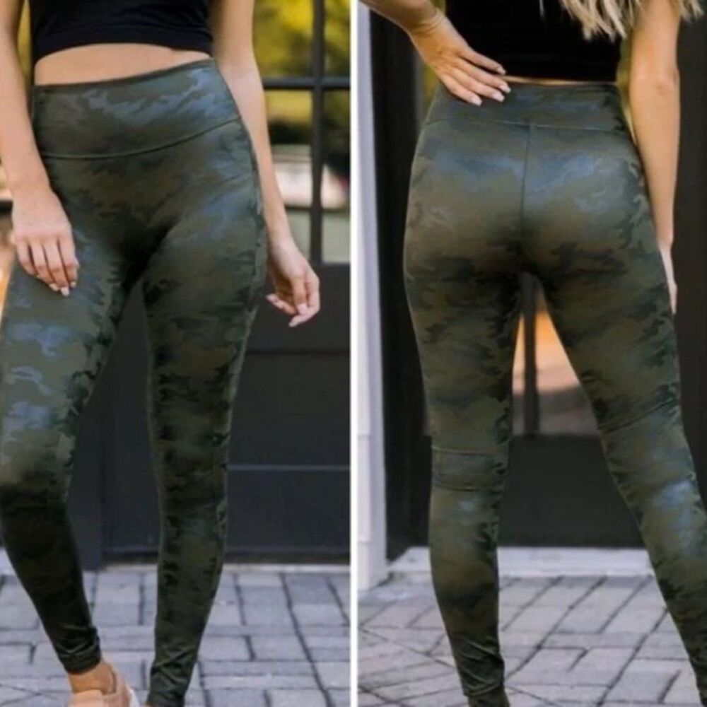 Spanx Faux Leather Camo High Waisted Leggings Women's Small Green